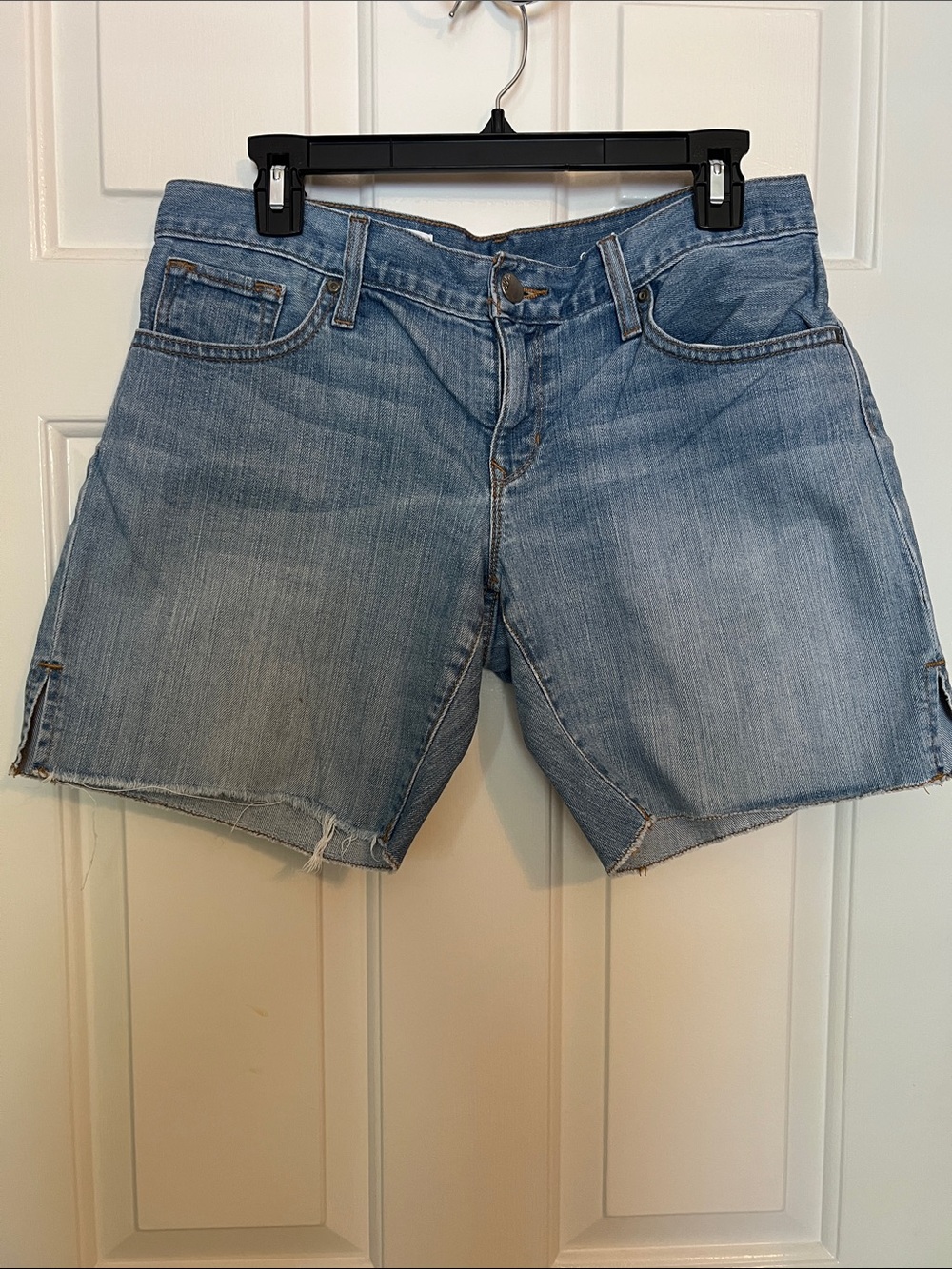 Gap 1969 Denim Boyfriend Shorts